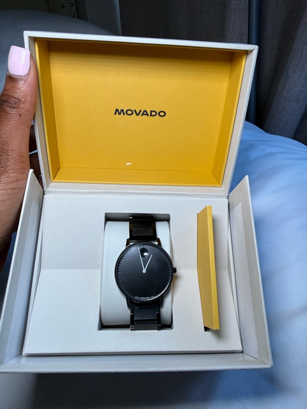 Movado Men's Black Dial Black Bracelet Minimalist Watch